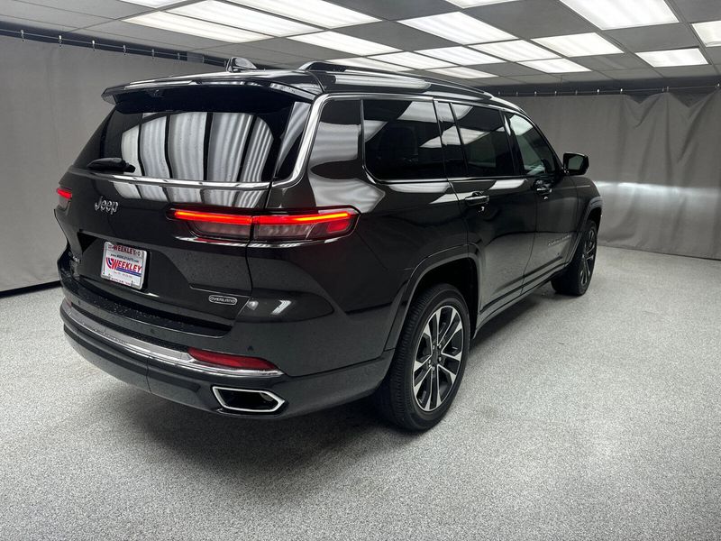 2022 Jeep Grand Cherokee L OverlandImage 4