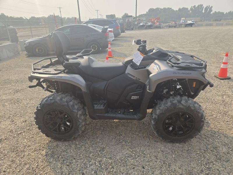 New 2026 Can-Am OUTLANDER MAX XT 700 