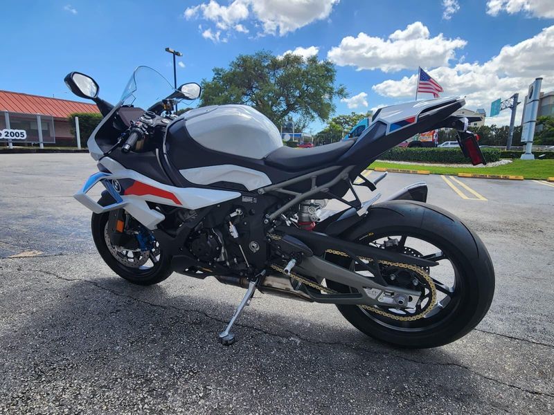 2026 BMW S 1000 RRImage 6