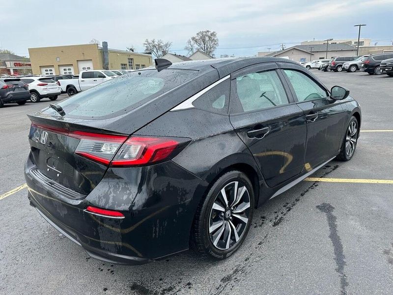 2024 Honda Civic EX-LImage 13