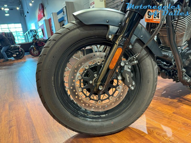 2022 Indian Motorcycle Chief Bobber Dark Horse Image 12