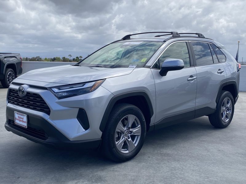 2023 Toyota RAV4 XLEImage 7