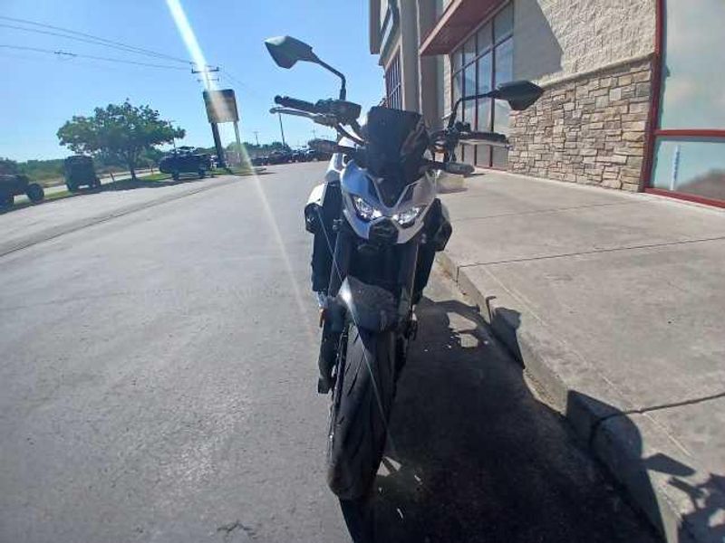 New 2025 Kawasaki Z900 ABS 