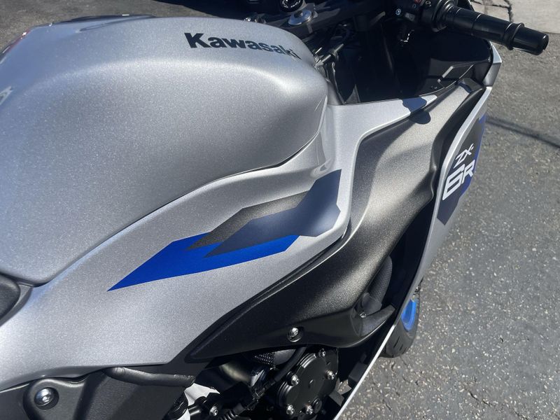 New 2027 Kawasaki NINJA ZX-6R Image 22