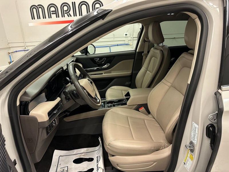 2022 Lincoln Corsair StandardImage 22