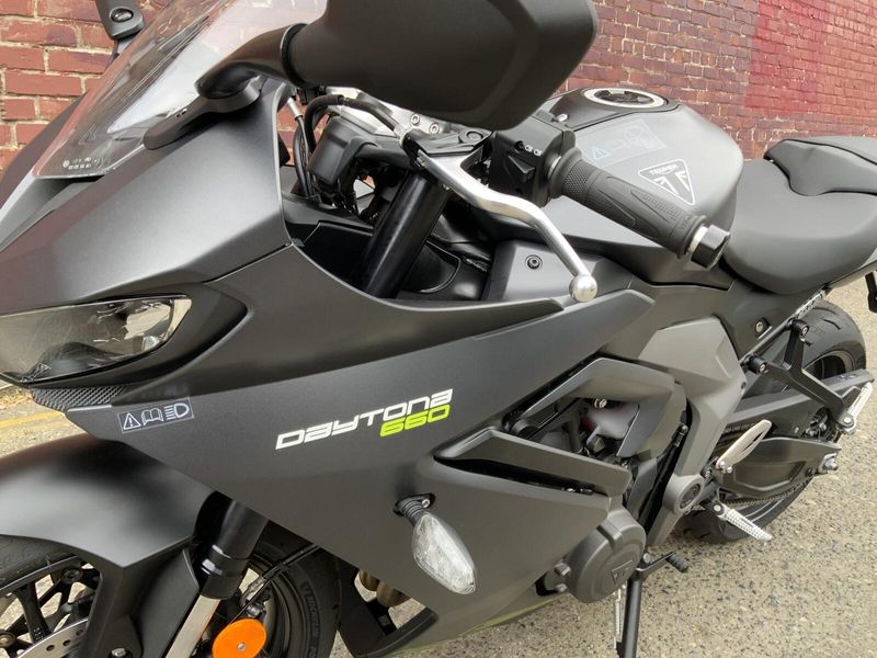 2025 Triumph Daytona 660