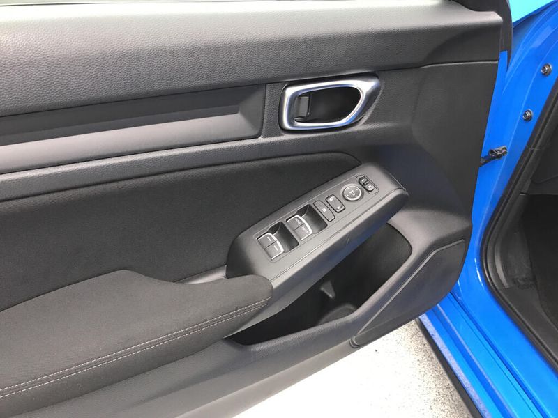 Used 2022 Honda Civic Hatchback SportImage 8