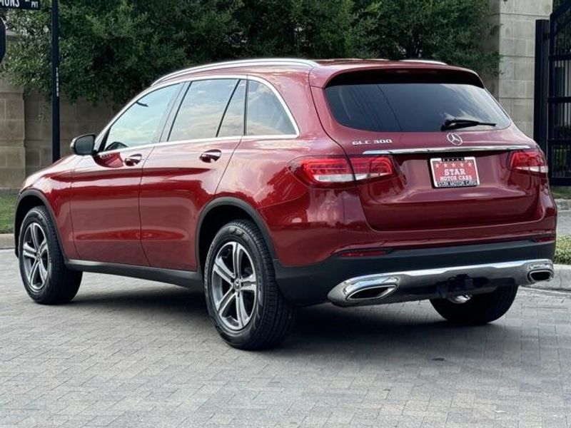 2019 Mercedes-Benz GLC 300Image 14