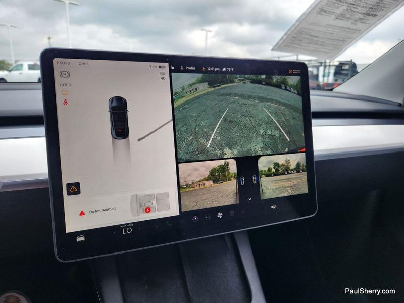2024 Tesla Model Y Long RangeImage 41