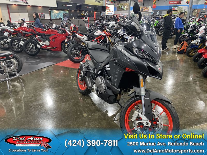 2023 Ducati MULTISTRADA V2 S  in a STREET GREY exterior color. Del Amo Motorsports of Redondo Beach (424) 304-1660 delamomotorsports.com 