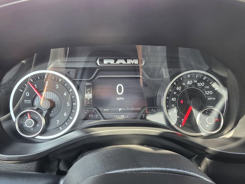 New 2025 RAM 1500 LaramieImage 21