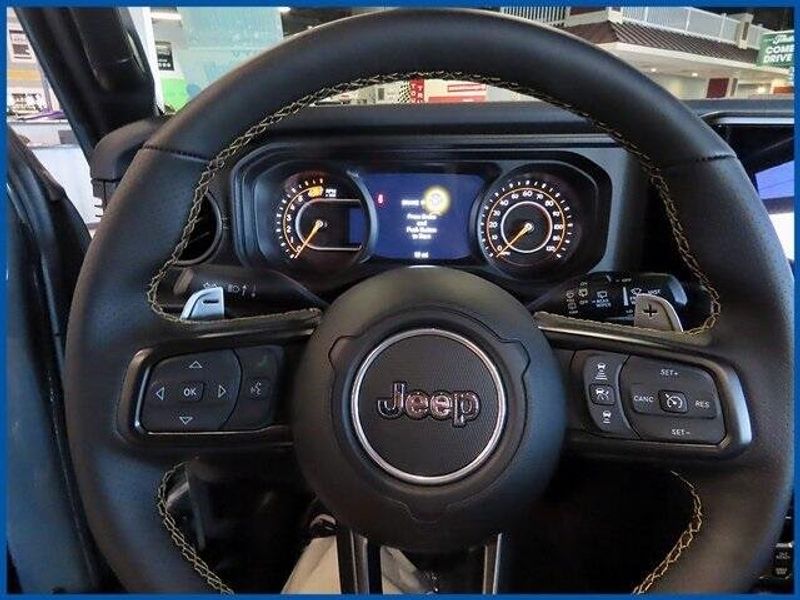 2025 Jeep Wrangler Rubicon 392Image 12