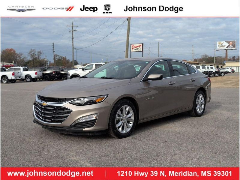 Used 2024 Chevrolet Malibu LTImage 1