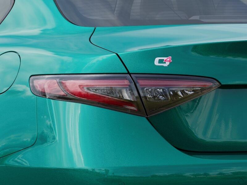 New 2026 Alfa Romeo Giulia AwdImage 5