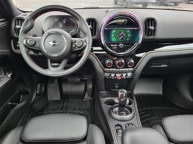 2021 MINI Countryman ClassicImage 28