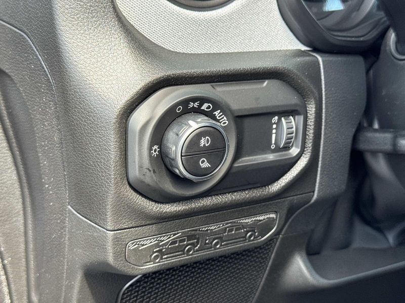 New 2026 Jeep Gladiator Sport S 4x4