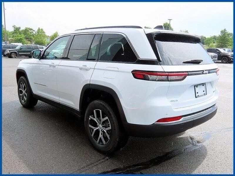 New 2025 Jeep Grand Cherokee LimitedImage 5