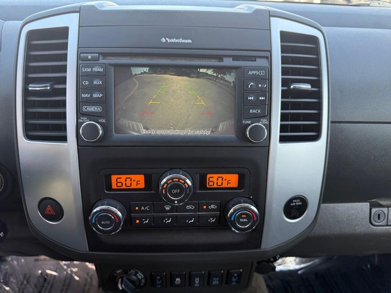 2018 Nissan Frontier PRO-4X photo 19