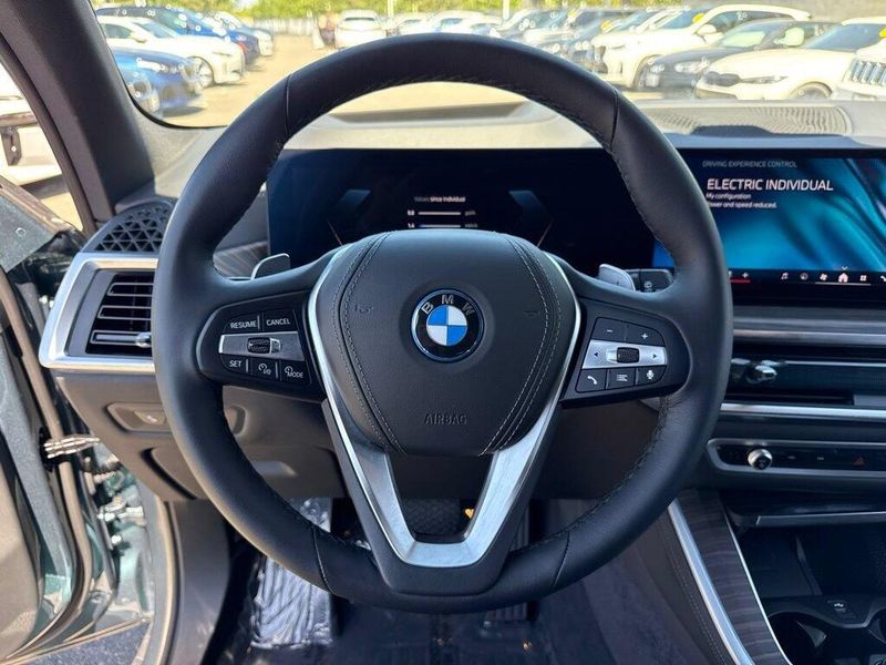 Used 2026 BMW X5 xDrive50eImage 24