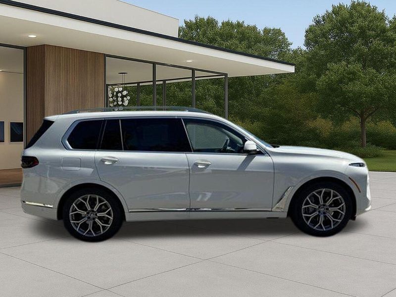 New 2026 BMW X7 xDrive40iImage 7