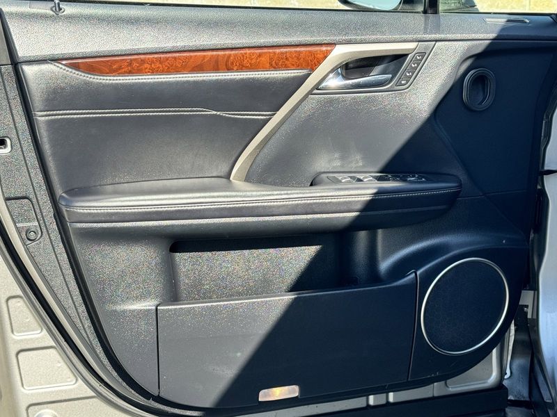 2018 Lexus RX 350LImage 17