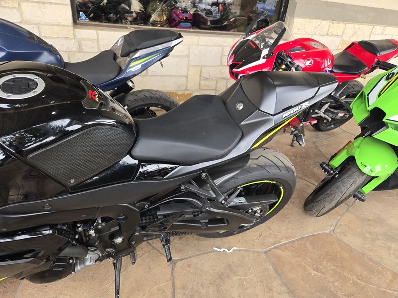 USED 2023 SUZUKI GSXR1000R CA Image 14