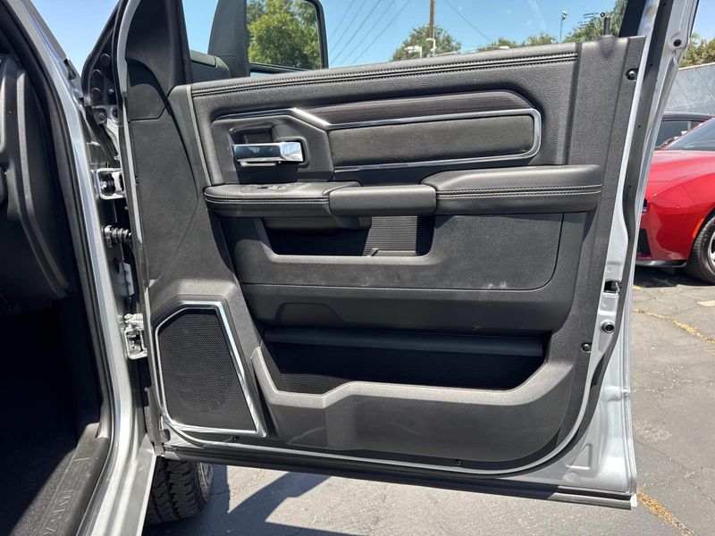 New 2026 RAM 3500 Laramie Crew Cab 4x4 6'4' Box