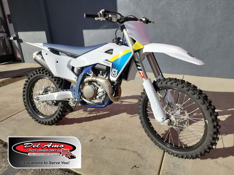 Used 2025 Husqvarna FC 450 Image 1