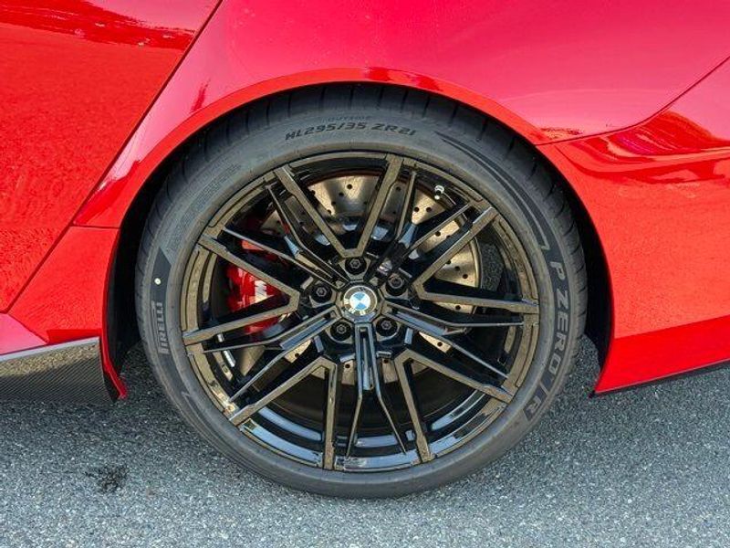 New 2026 BMW M5 BaseImage 13