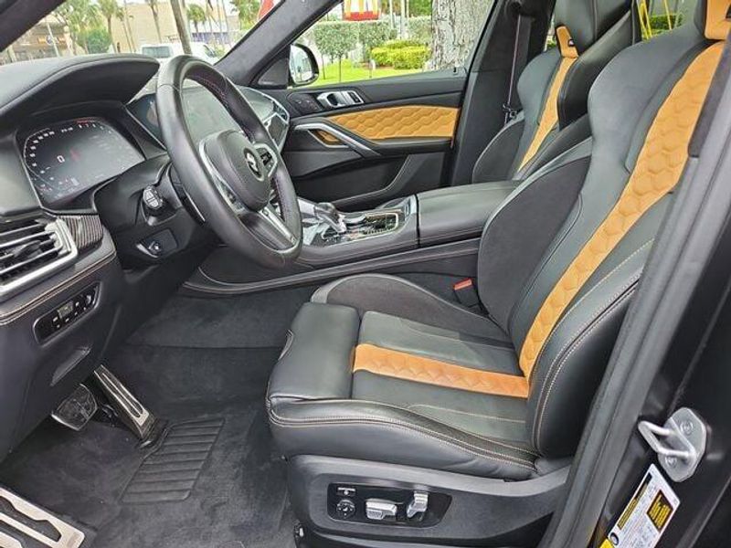 2022 Bmw X6 M photo 19