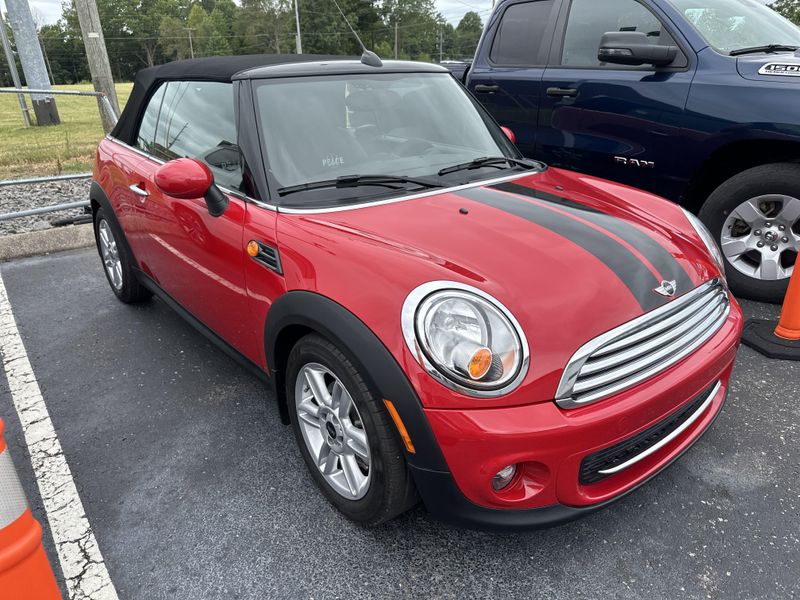 Used 2014 MINI Convertible Image 3