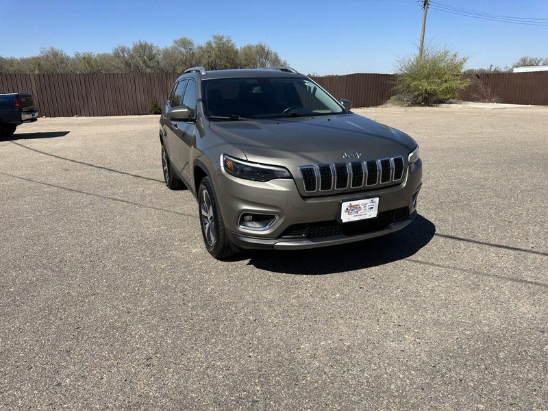 2020 Jeep Cherokee LimitedImage 2