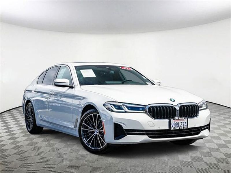 2022 BMW 5 Series 530iImage 2