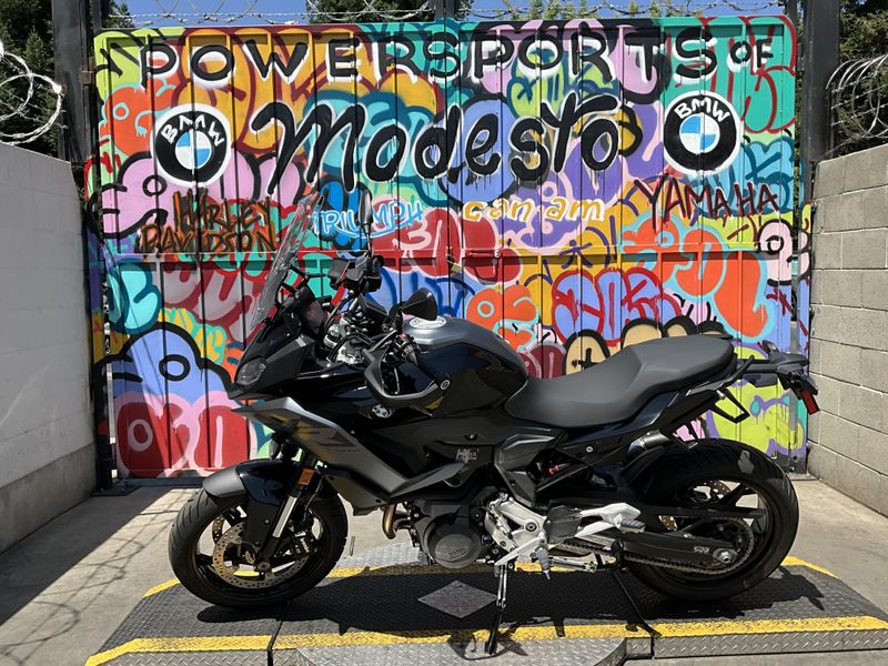 New 2025 BMW F 900 XR Image 8