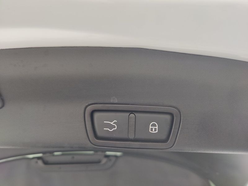 Used 2023 Alfa Romeo Stelvio Veloce AWD w/Sunroof & NavImage 14