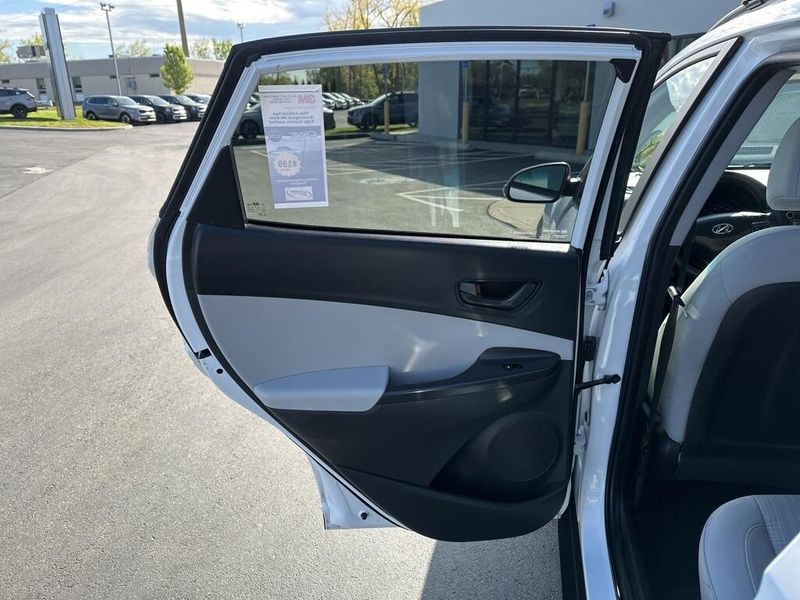 2023 Hyundai Kona SELImage 20