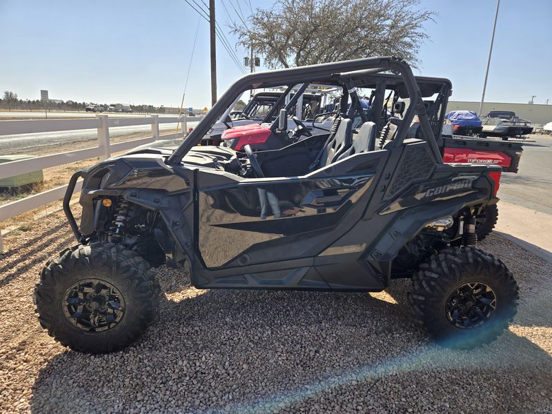 2025 CAN-AM MAVERICK SPORT DPS 60 1000R TRIPLE BLACK in a TRIPLE BLACK exterior color. Family PowerSports (877) 886-1997 familypowersports.com 