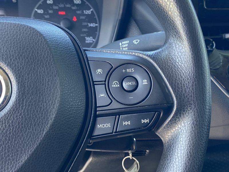 Used 2023 Toyota Corolla LEImage 28