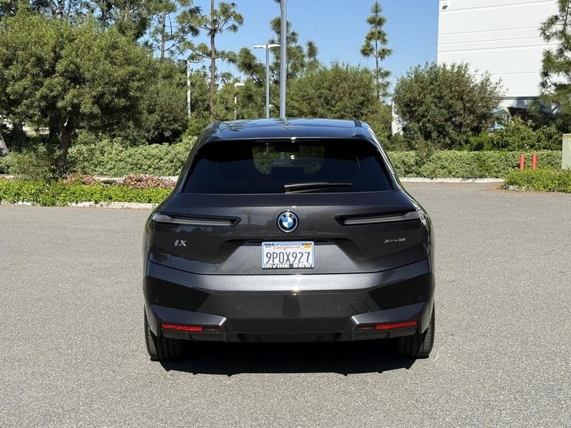 2025 BMW iX xDrive50Image 7