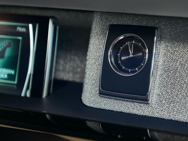 Used 2021 Rolls-Royce Phantom Image 17