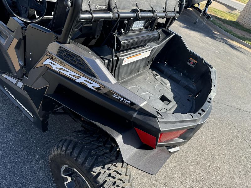 2018 Polaris RZR 900  EPS TITANIUM METALLICImage 9