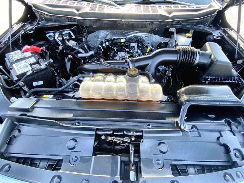 2021 Ford F-150 XLTImage 29