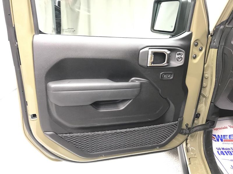 New 2026 Jeep Gladiator Willys 