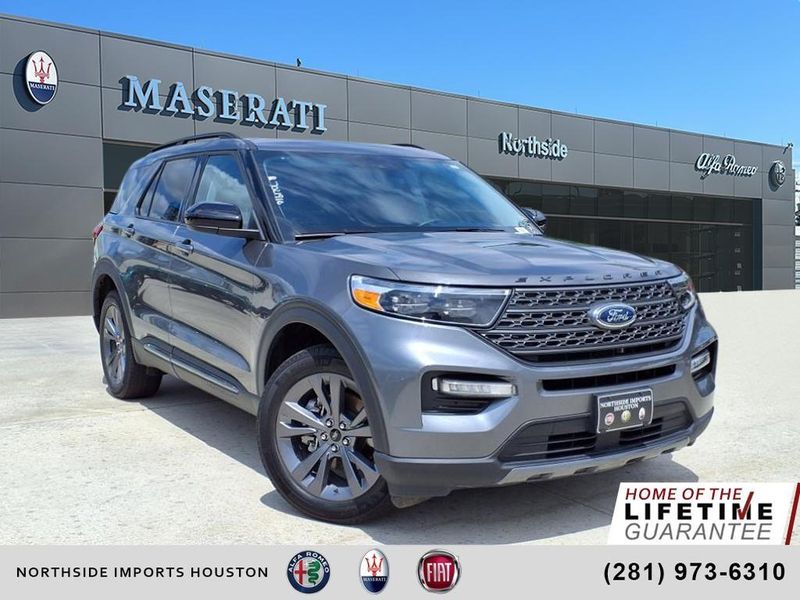 2023 Ford Explorer XLTImage 1