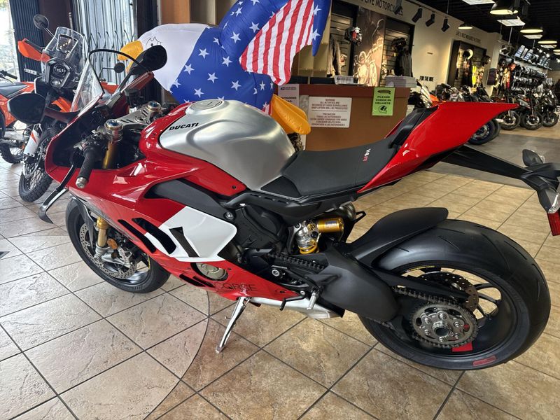 Used 2023 Ducati PANIGALE V4 R Image 10