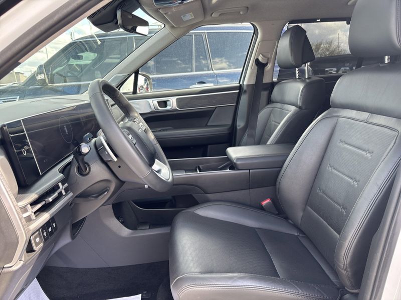 Used 2024 Hyundai Santa Fe LimitedImage 31