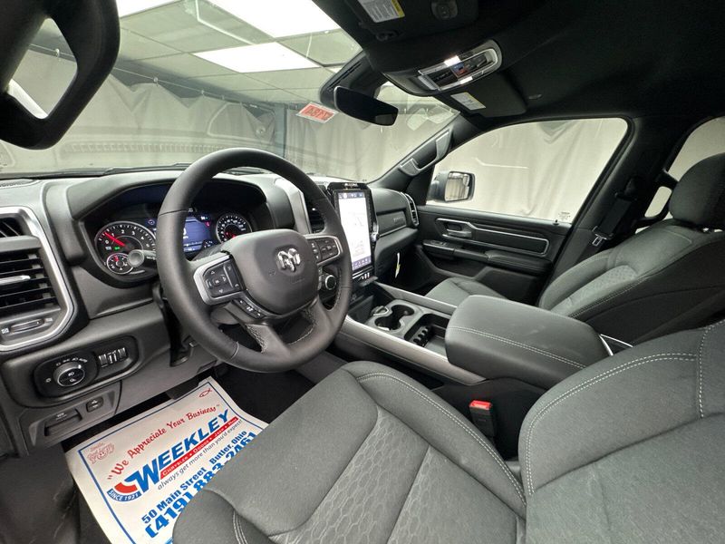 2025 RAM 1500 Big Horn Crew Cab 4x4 5