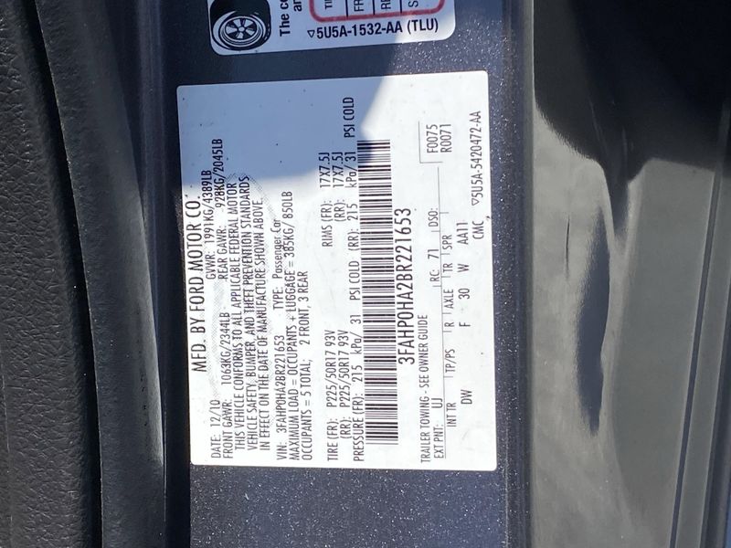 2011 Ford Fusion SEImage 29