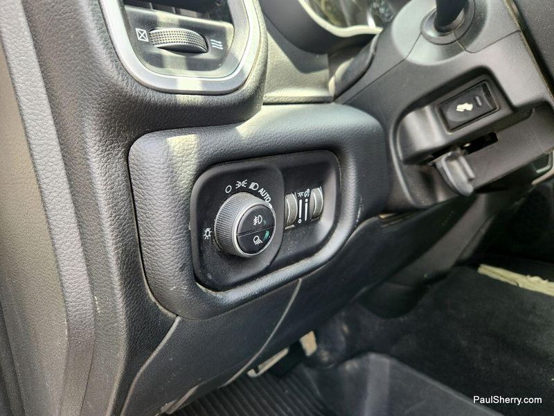 2020 RAM 3500 Big HornImage 23