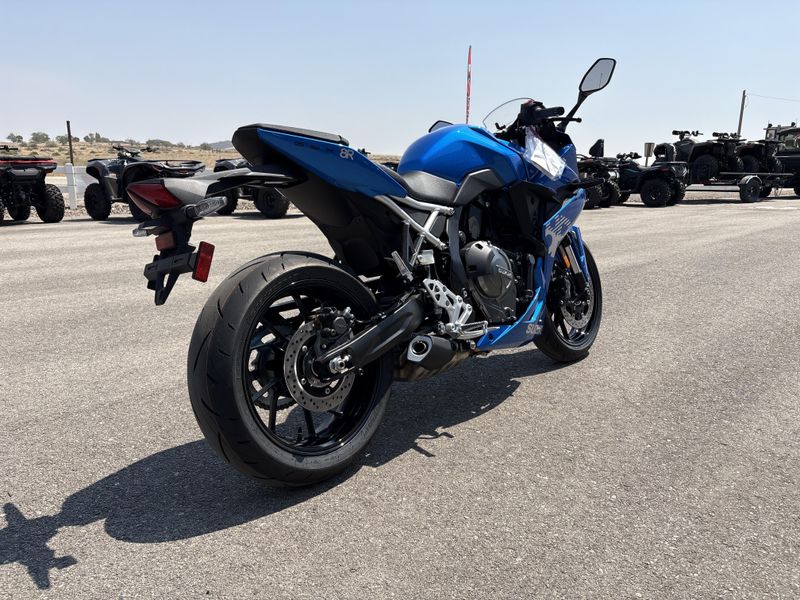 New 2026 Suzuki GSX 8R 